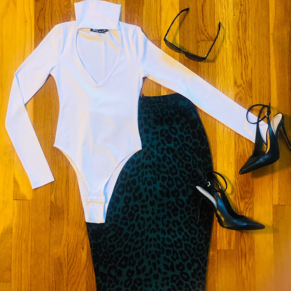 Printed pencil skirt